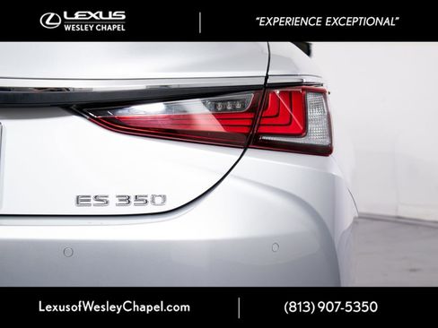 Used 2020 Lexus ES 350 w/ Premium Package FWD image 8