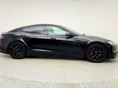 Used 2021 Tesla Model S Plaid image 4