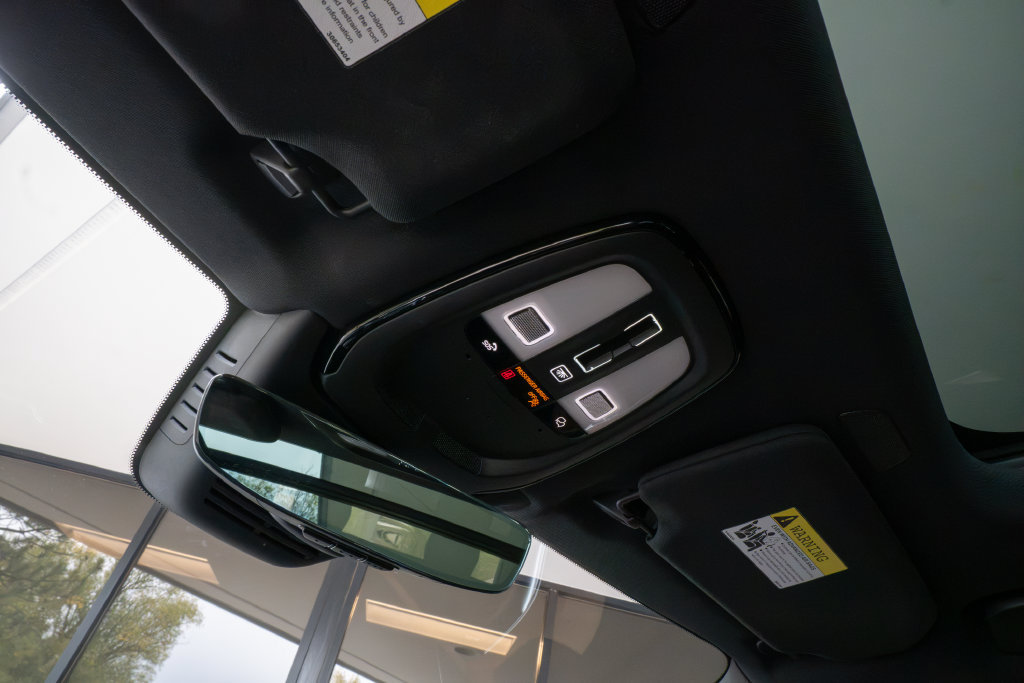 Used 2023 Volvo XC90 B6 Plus w/ Protection Package Premier AWD/4WD image 14