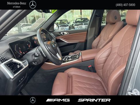 Used 2025 BMW X5 xDrive40i w/ Premium Package image 10