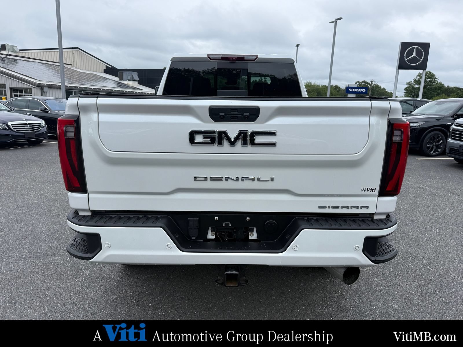 Used 2024 GMC Sierra 2500 Denali w/ Denali Reserve Package AWD/4WD image 6