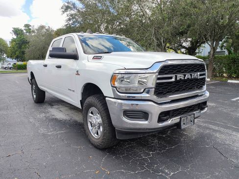 Used 2020 RAM 3500 Tradesman image 4