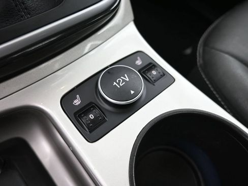 Used 2016 Ford C-MAX SEL w/ Equipment Group 303A FWD image 8