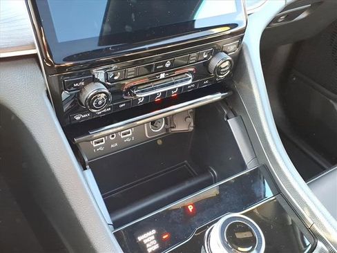 New 2025 Jeep Grand Cherokee Limited AWD/4WD image 19