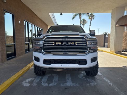 Used 2024 RAM 2500 Laramie w/ Safety Group AWD/4WD image 2
