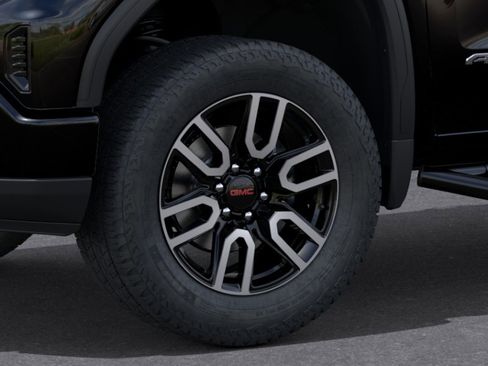 New 2026 GMC Sierra 1500 AT4 w/ Technology Package AWD/4WD image 10