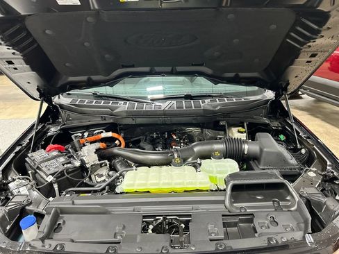 New 2026 Ford F150 XLT w/ Equipment Group 302A MID AWD/4WD image 32
