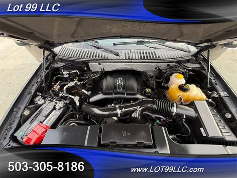 Used 2016 Lincoln Navigator L Reserve image 24