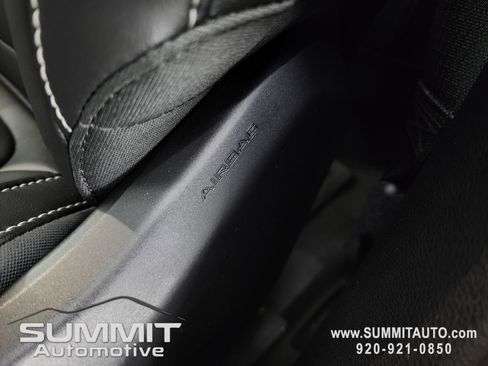 New 2025 Jeep Grand Cherokee Limited w/ Black Appearance Package image 44