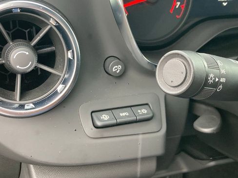 Used 2021 Chevrolet Camaro SS w/ Redline Edition RWD image 11