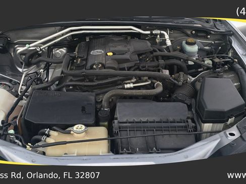 Used 2010 MAZDA MX-5 Miata Sport w/ Appearance Pkg image 19