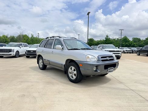 Used 2005 Hyundai Santa Fe GLS AWD/4WD image 3