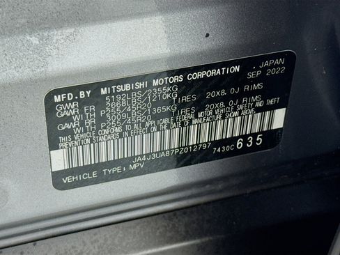 Used 2023 Mitsubishi Outlander SE image 39