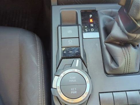 Certified 2024 Toyota Tacoma SR5 image 20