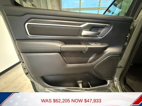 New 2026 RAM 1500 Big Horn AWD/4WD image 13