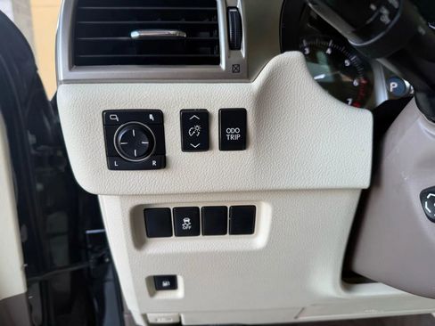 Used 2012 Lexus GX 460 Premium image 37