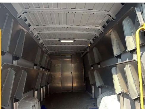 Used 2023 RAM ProMaster 3500 w/ Driver Convenience Group image 17