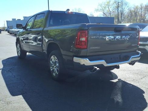 New 2026 RAM 1500 4x4 Crew Cab image 4
