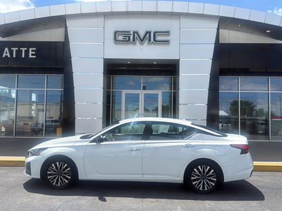 Used 2025 Nissan Altima 2.5 SV