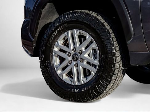 Used 2022 Toyota Tundra SR5 image 59