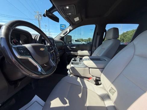 Used 2022 Chevrolet Silverado 2500 LTZ AWD/4WD image 12