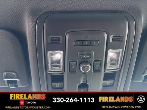 Used 2022 Chevrolet Tahoe High Country image 33
