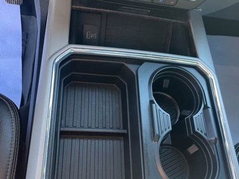 Used 2021 Ford F250 Lariat image 18