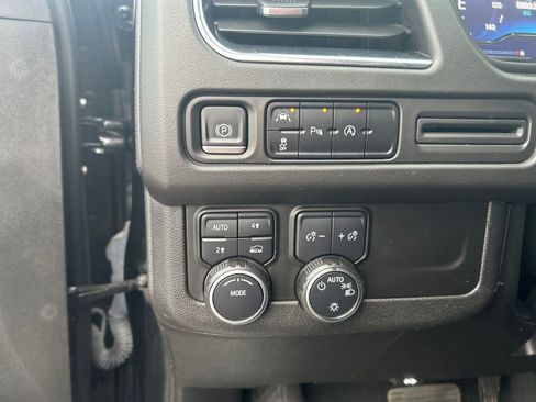 Used 2023 Chevrolet Tahoe LT image 21