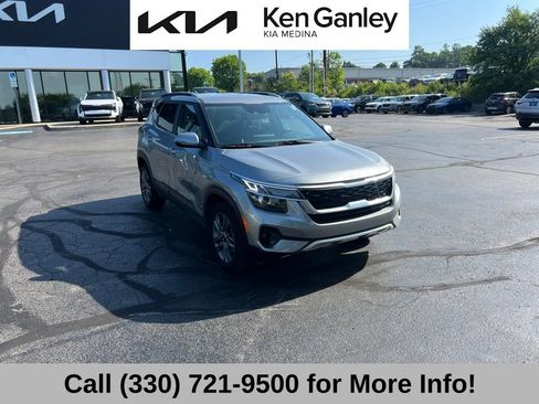 Certified 2023 Kia Seltos S w/ Navigation Package AWD/4WD image 4