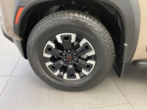 Used 2024 Nissan Frontier Pro-X w/ Pro Convenience Package RWD image 10
