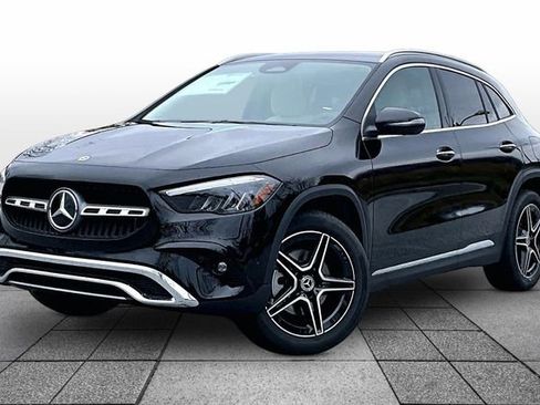 New 2026 Mercedes-Benz GLA 250 4MATIC image 2
