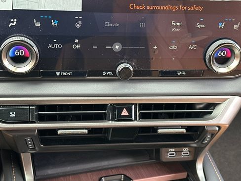 Used 2023 Lexus RX 350 Premium w/ Cold Area Package AWD/4WD image 19