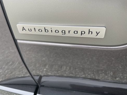 Certified 2023 Land Rover Range Rover Autobiography image 34