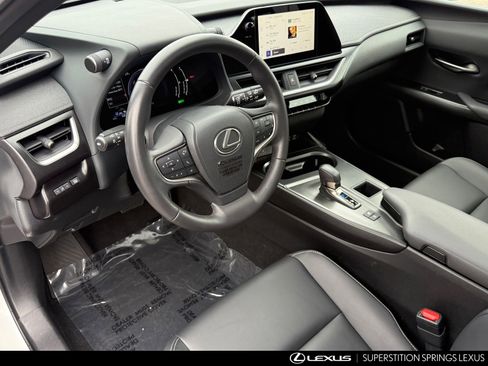 Certified 2025 Lexus UX 300h FWD image 12