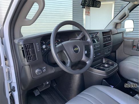 Used 2023 Chevrolet Express 2500 Extended image 26