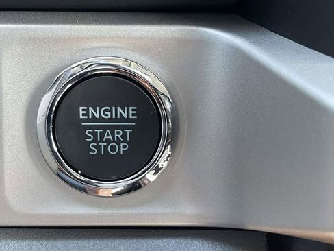 New 2026 Ford F250 XLT image 25