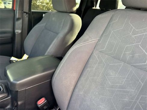 Used 2018 Toyota Tacoma TRD Sport image 20