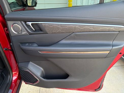 New 2026 Buick Enclave Avenir image 50