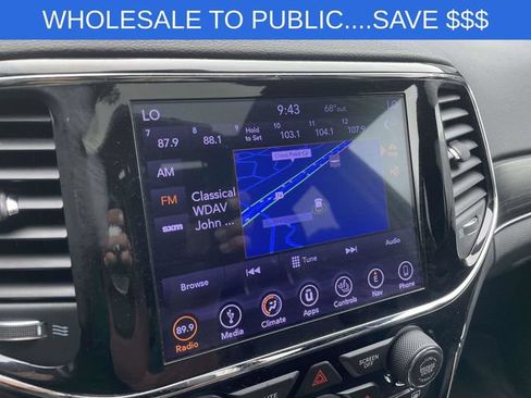 Used 2019 Jeep Grand Cherokee Limited w/ Luxury Group II AWD/4WD image 31