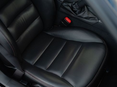 Used 2006 Chevrolet Corvette Z06 w/ Preferred Equipment Group image 15