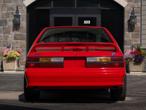 Used 1993 Ford Mustang Cobra RWD image 8