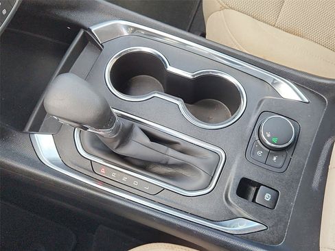 Used 2023 Chevrolet Traverse LS w/ Safety Package FWD image 15