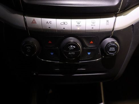 Used 2018 Dodge Journey GT w/ Driver Convenience Group image 26