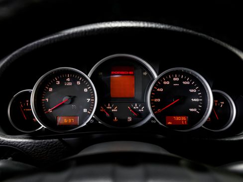 Used 2010 Porsche Cayenne GTS image 11