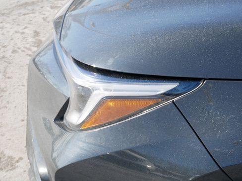 Used 2023 Toyota Corolla SE w/ SE Premium Package image 16