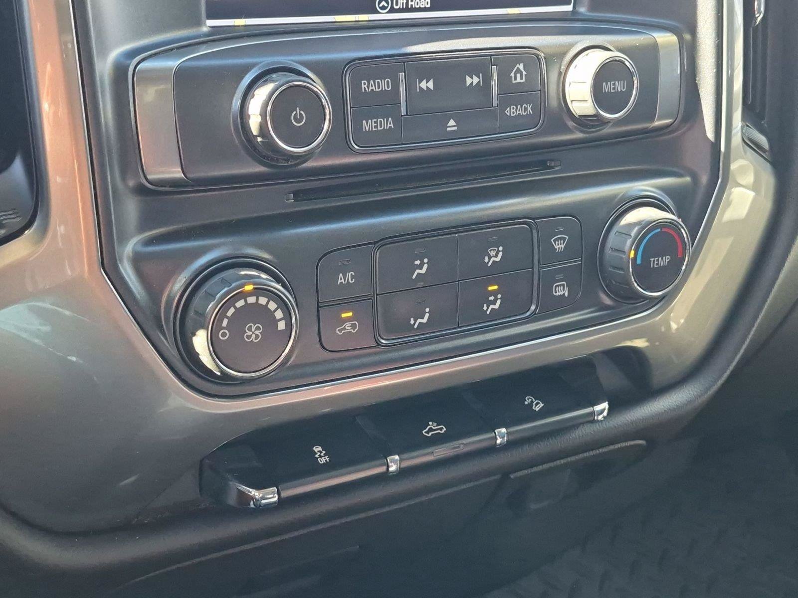 Used 2017 Chevrolet Silverado 1500 LT AWD/4WD image 9