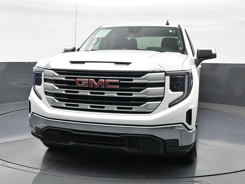 Used 2023 GMC Sierra 1500 SLE RWD image 8
