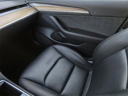 Used 2022 Tesla Model 3 Long Range image 22