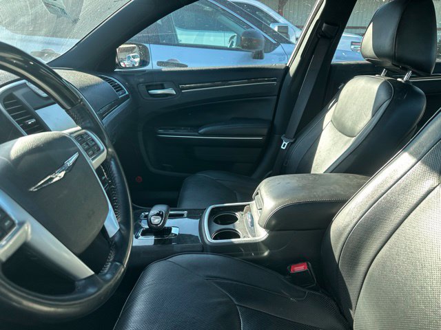 Used 2013 Chrysler 300 C w/ Beats Audio Group AWD/4WD image 4