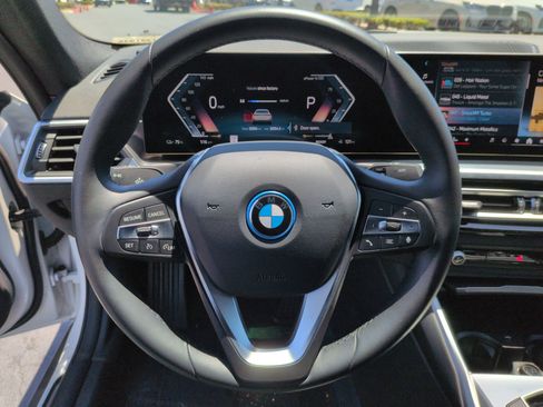 Certified 2024 BMW i4 eDrive35 w/ Convenience Package RWD image 18